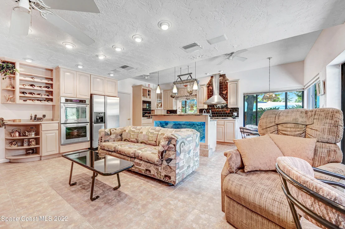 Photo of 1102 Cheyenne Drive