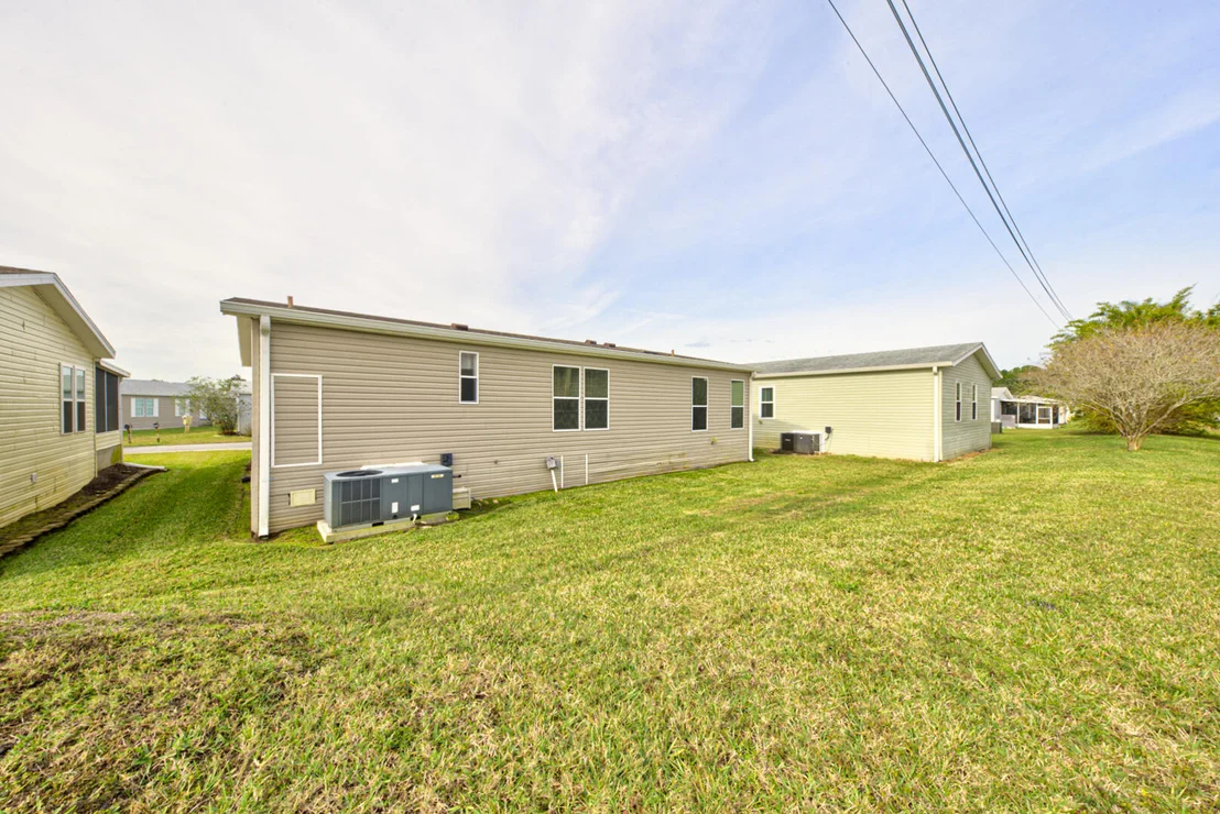 Photo of 665 Outer Drive