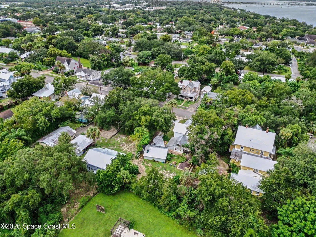 Photo of 35 Barton Avenue
