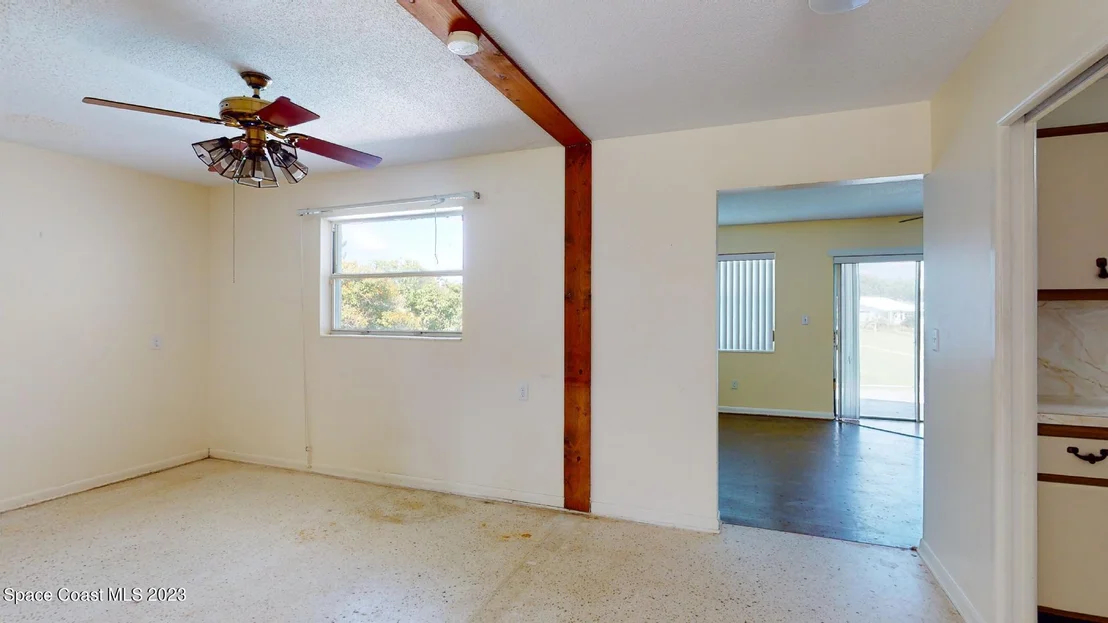 Photo of 813 Vance Circle NE