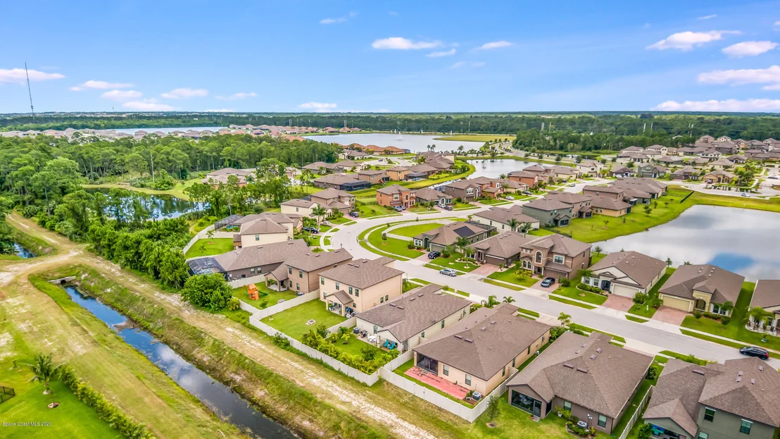 Photo of 780 Fiddleleaf Circle