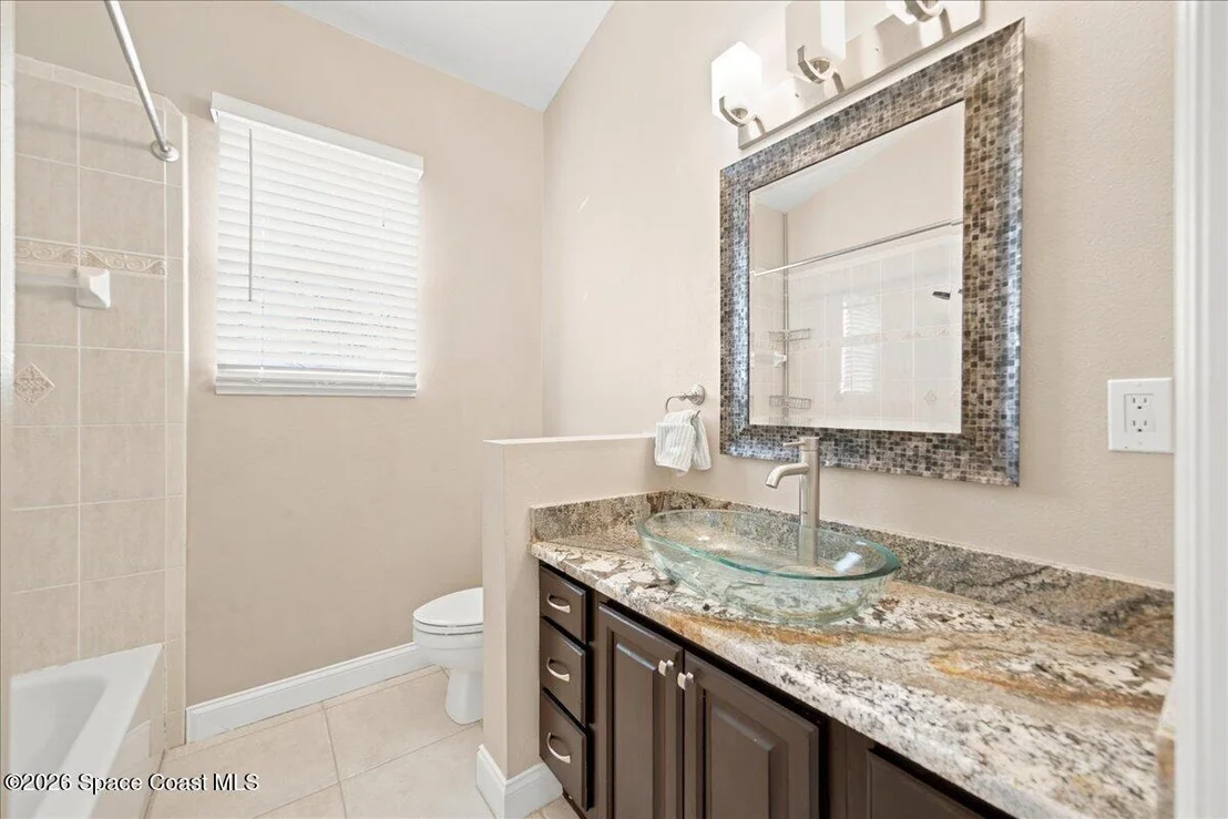 Photo of 825 Thrasher Drive