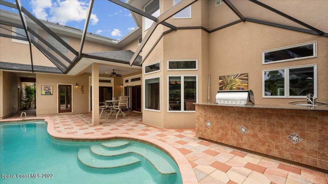 Photo of 873 Oak Park Drive