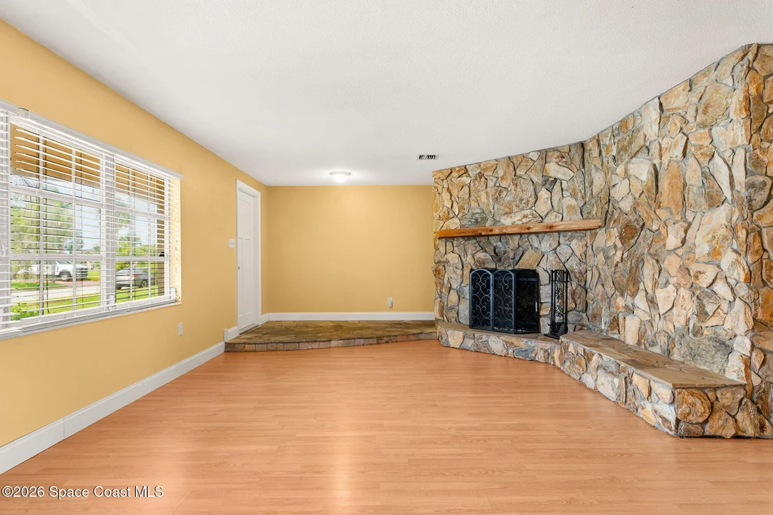 Photo of 290 Carissa Drive