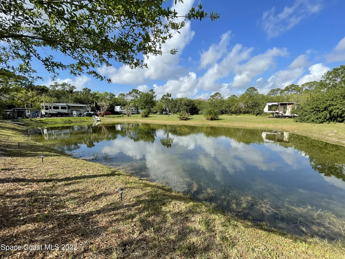 Photo of 2550 Grant Road
