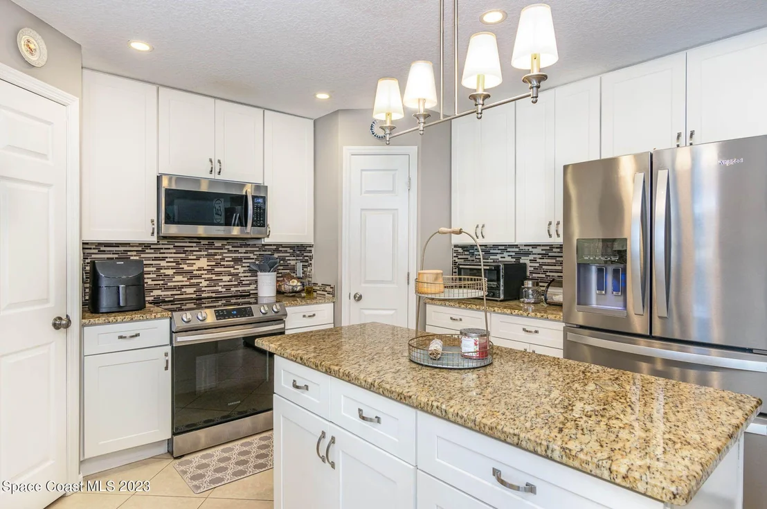 Photo of 3976 Four Lakes Drive