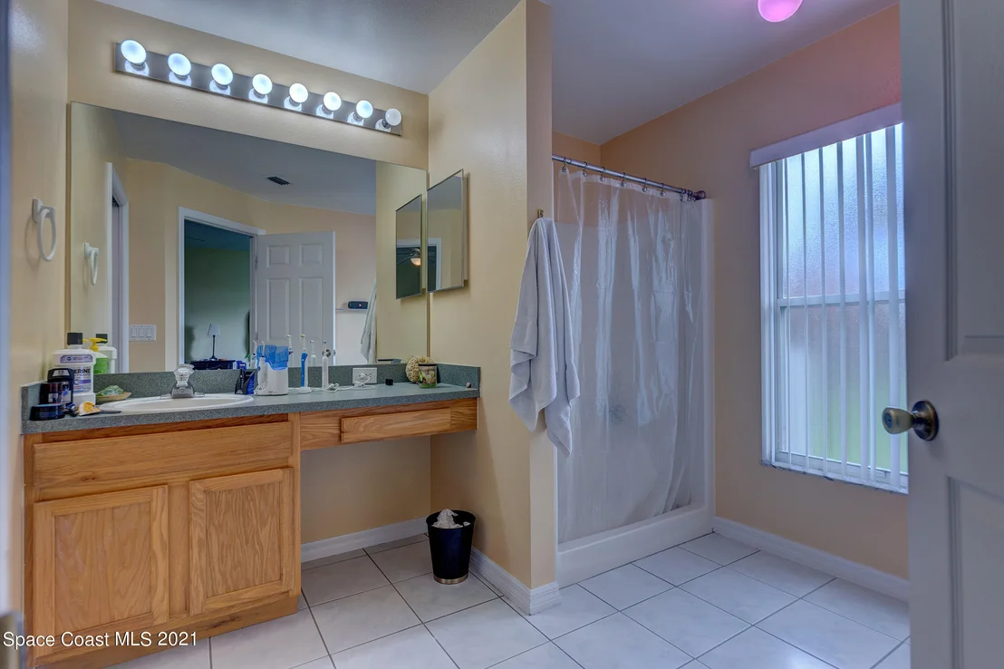 Photo of 835 Triple Crown Lane