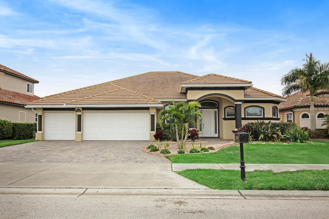 Photo of 3260 Levanto Drive