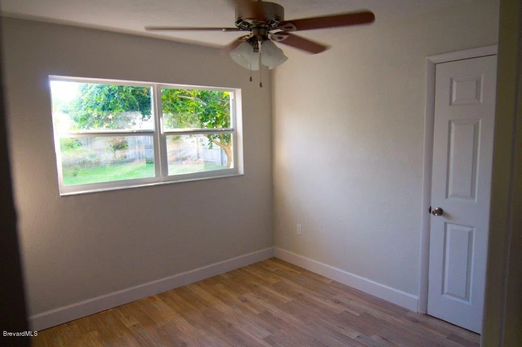 Photo of 357 W Dover Street