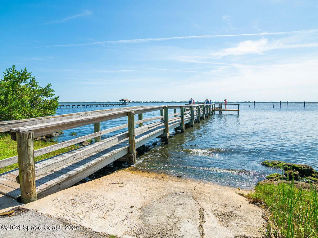 Photo of 2125 Indian River Drive
