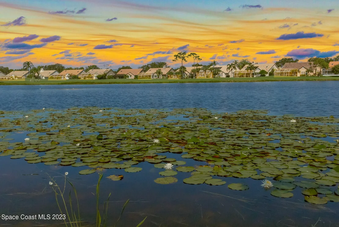 Photo of 986 Somerset Lane