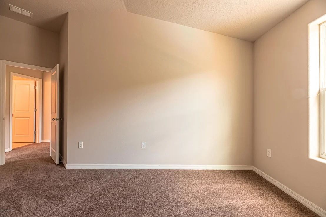 Photo of 544 Dryden Circle