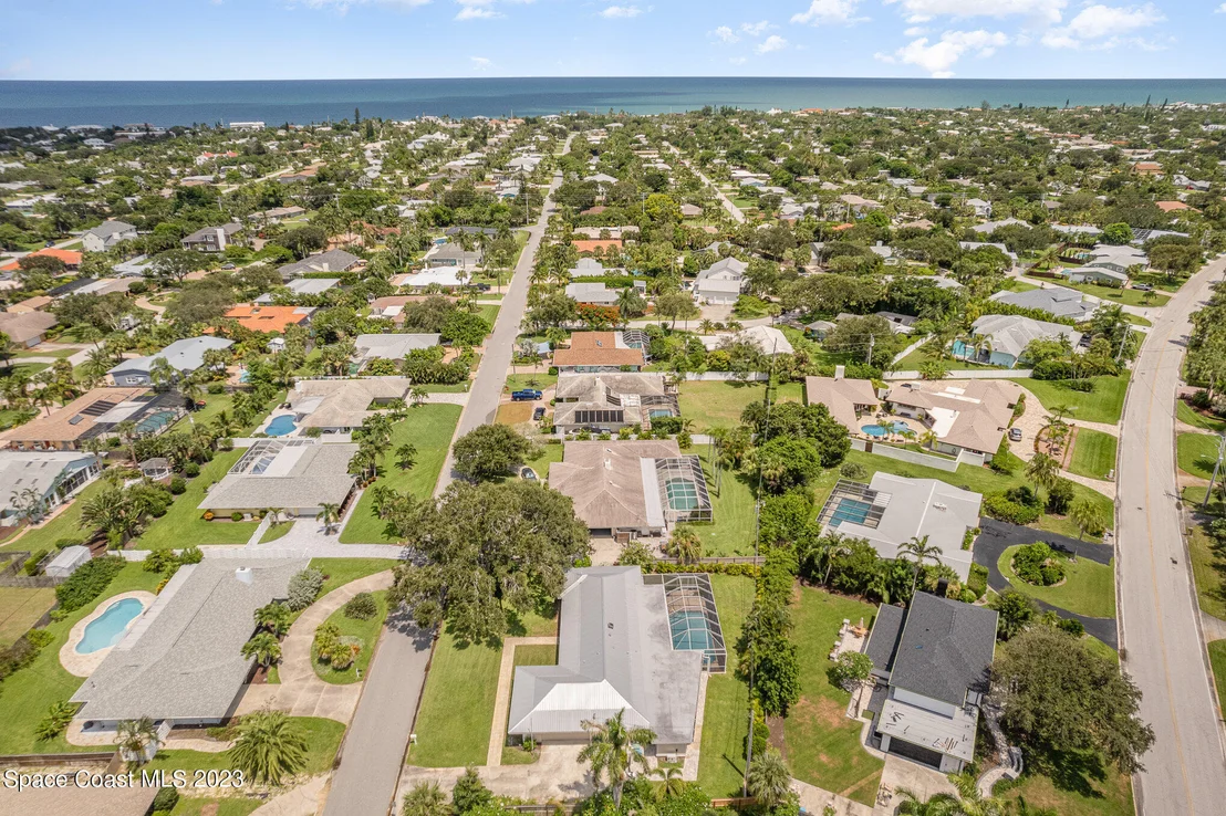 Photo of 707 Hibiscus Trail