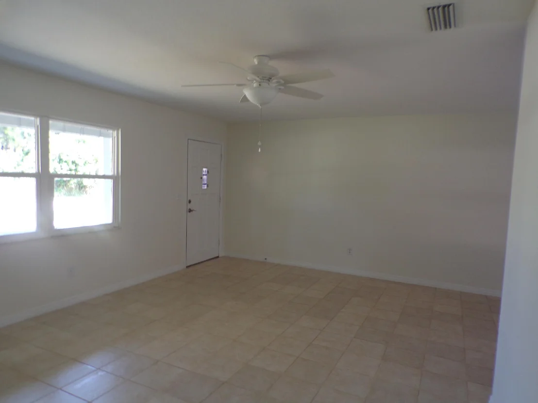 Photo of 426 Maple Street
