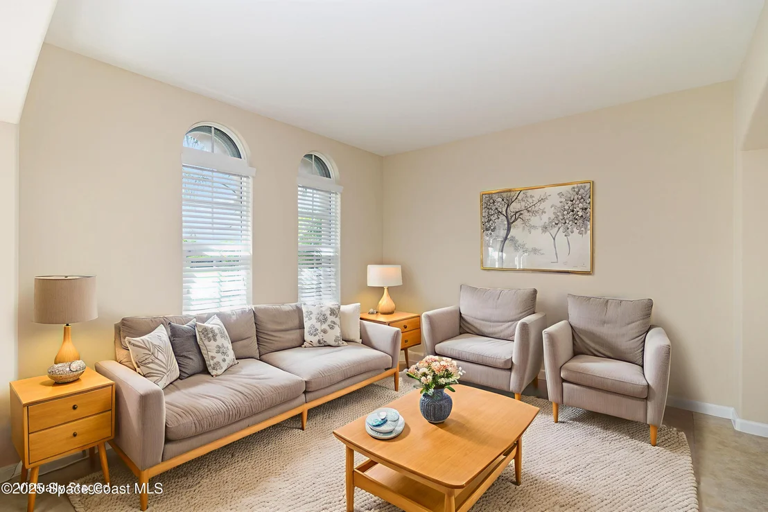 Photo of 889 Fiddleleaf Circle
