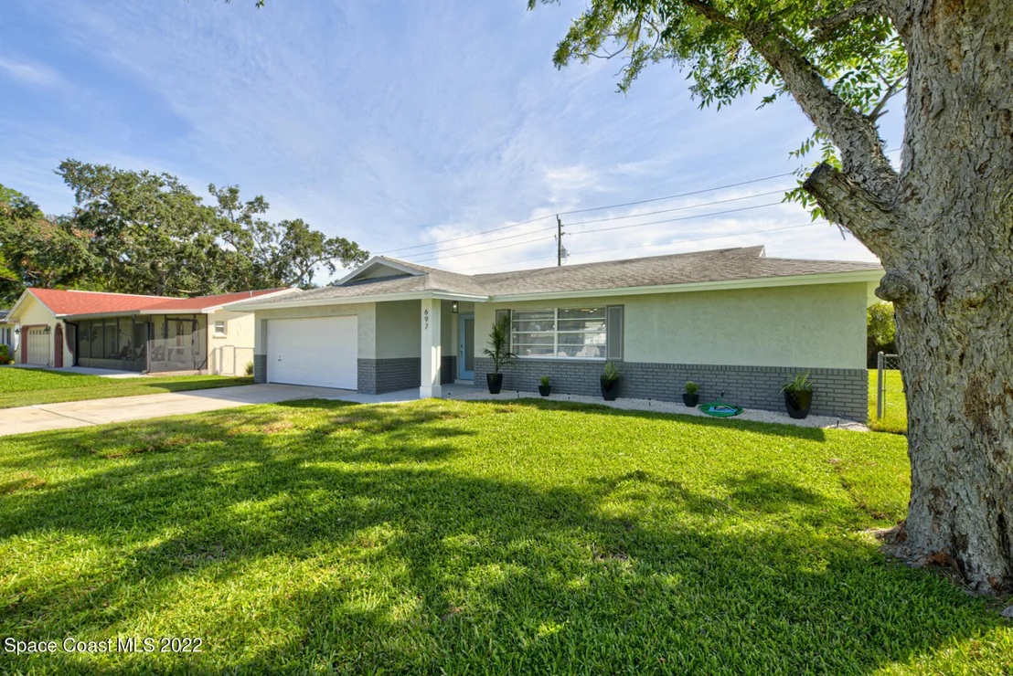 Photo of 697 Amor Drive