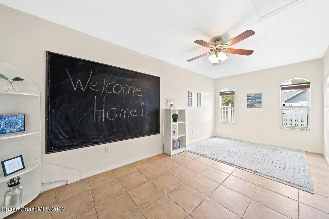Photo of 1057 Red Bud Circle
