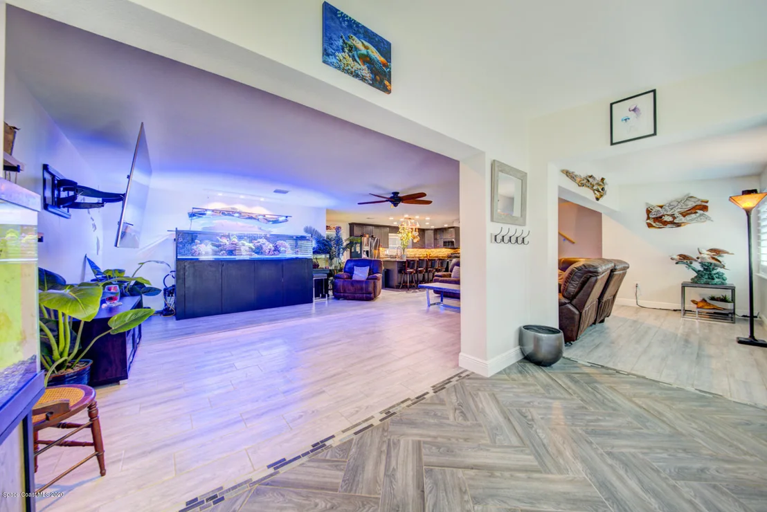 Photo of 260 Richards Road