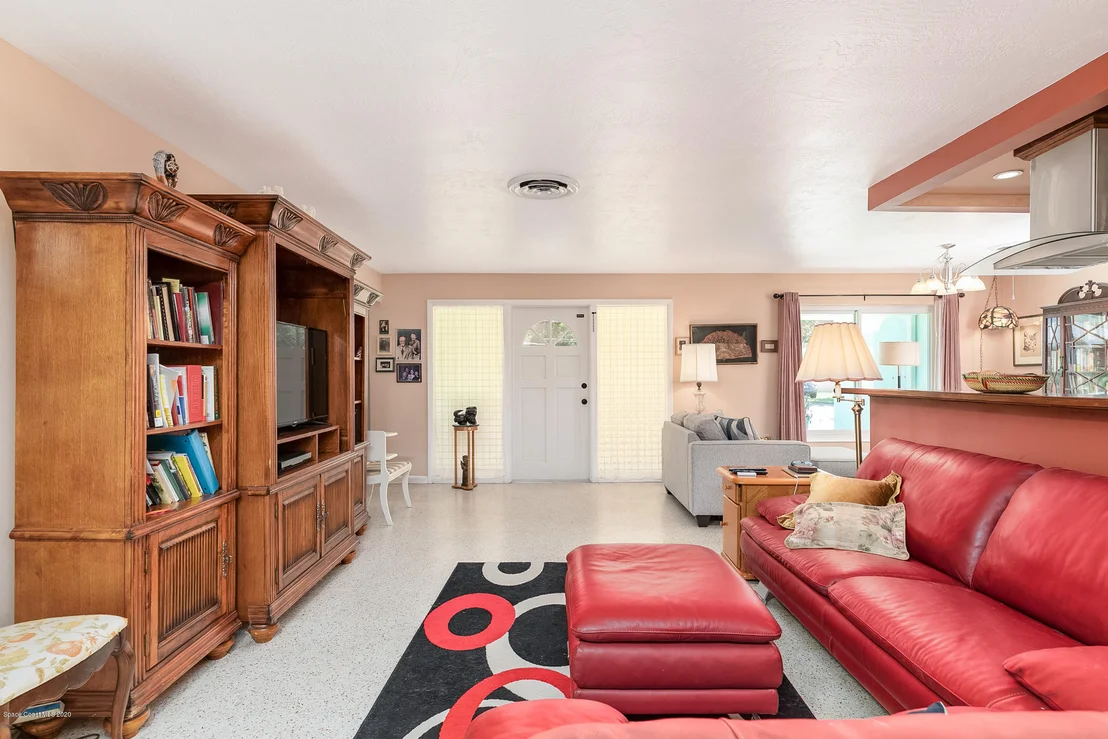 Photo of 317 Jupiter Drive
