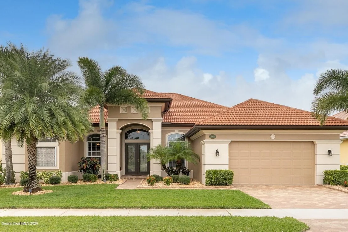 Photo of 3388 Lamanga Drive