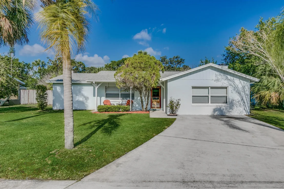 Photo of 171 E Haven Drive