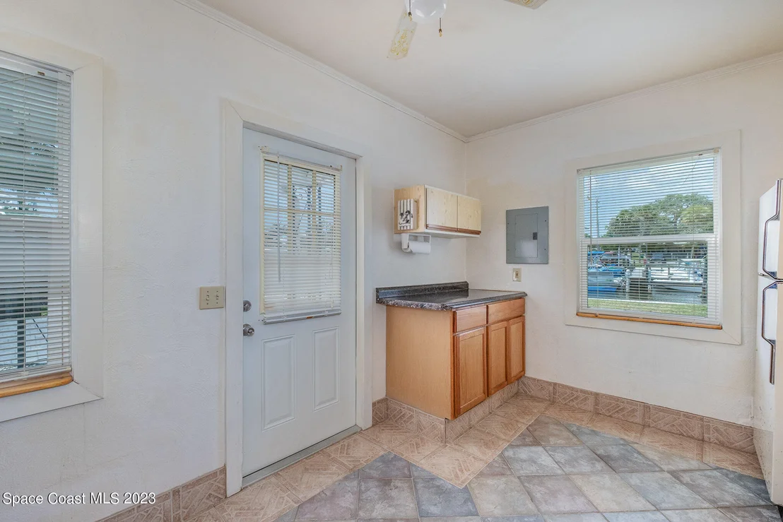 Photo of 3957 Canal Drive