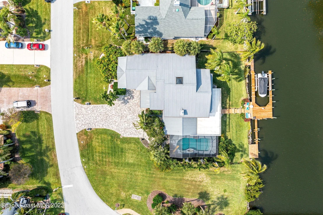 Photo of 495 Lanternback Island Drive