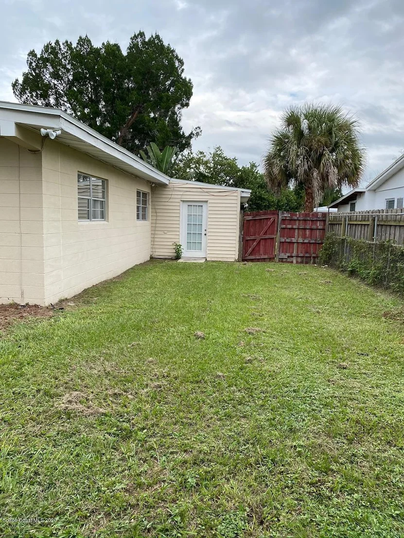 Photo of 920 Glenmore Circle