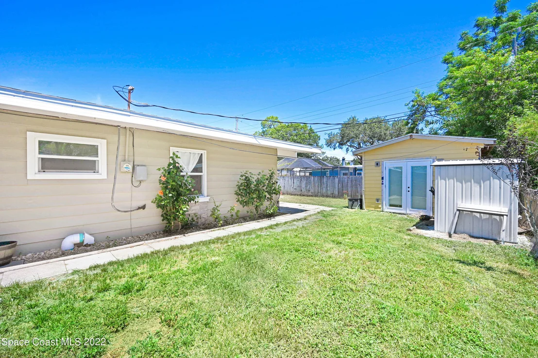 Photo of 1005 George Avenue