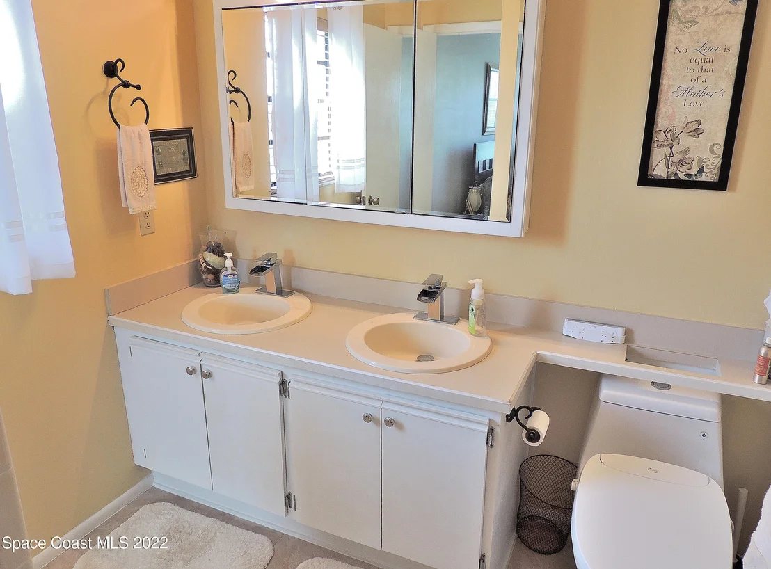 Photo of 900 Jamestown Drive