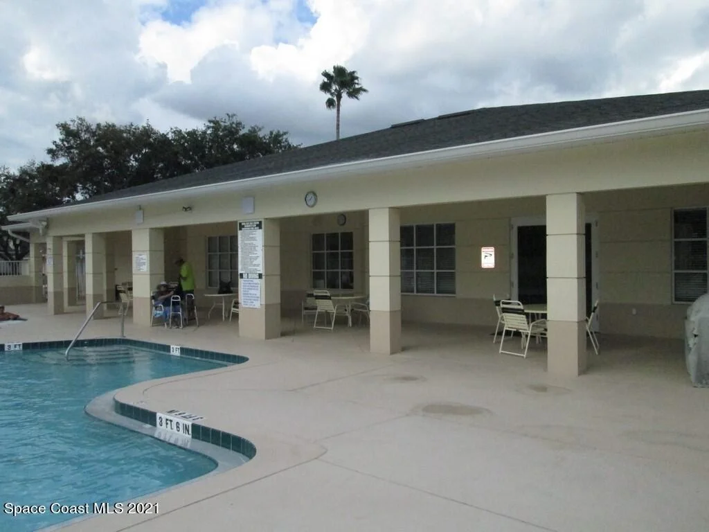 Photo of 1965 Golf Vista Boulevard