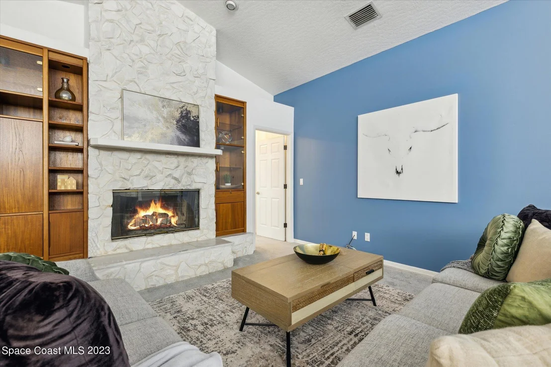 Photo of 4644 Canard Road