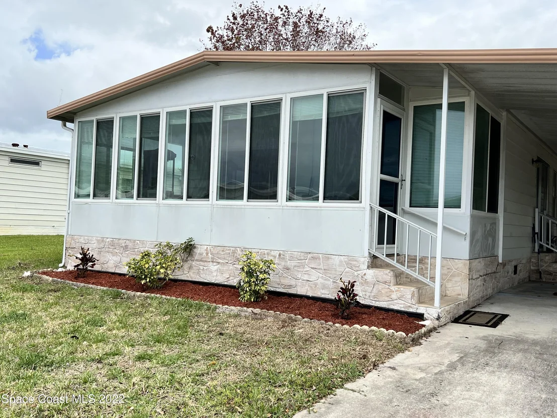 Photo of 562 Jennifer Circle