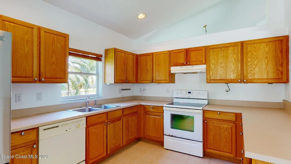 Photo of 2511 Stratford Pointe Drive