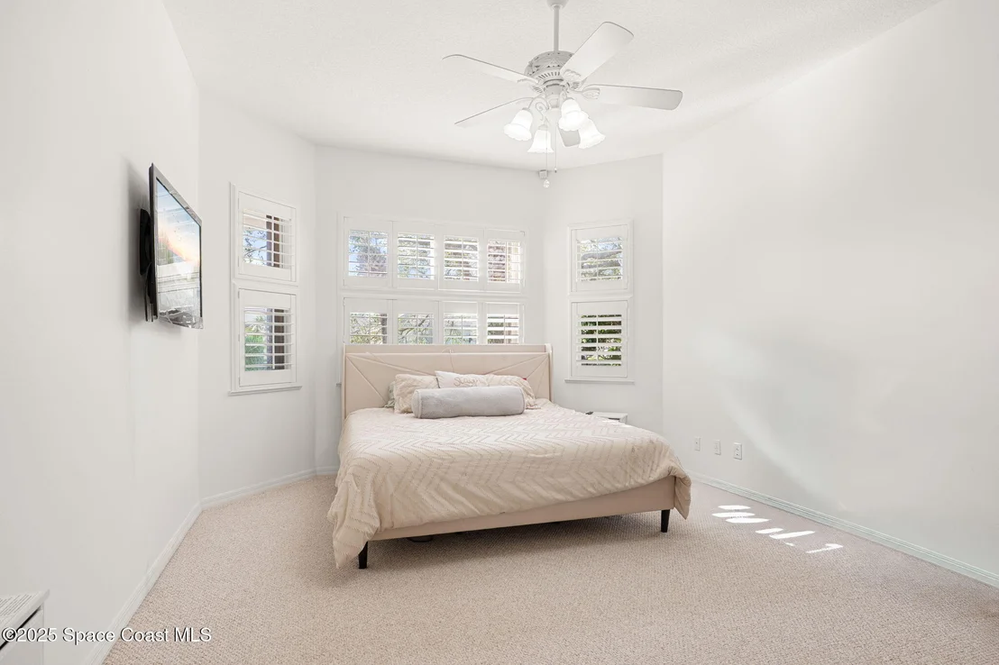 Photo of 379 Pentland Drive