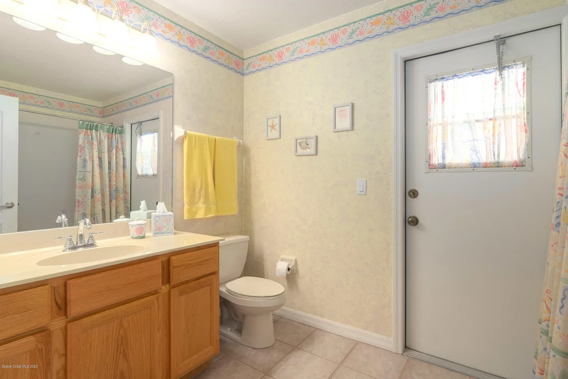 Photo of 5755 Sheffield Place