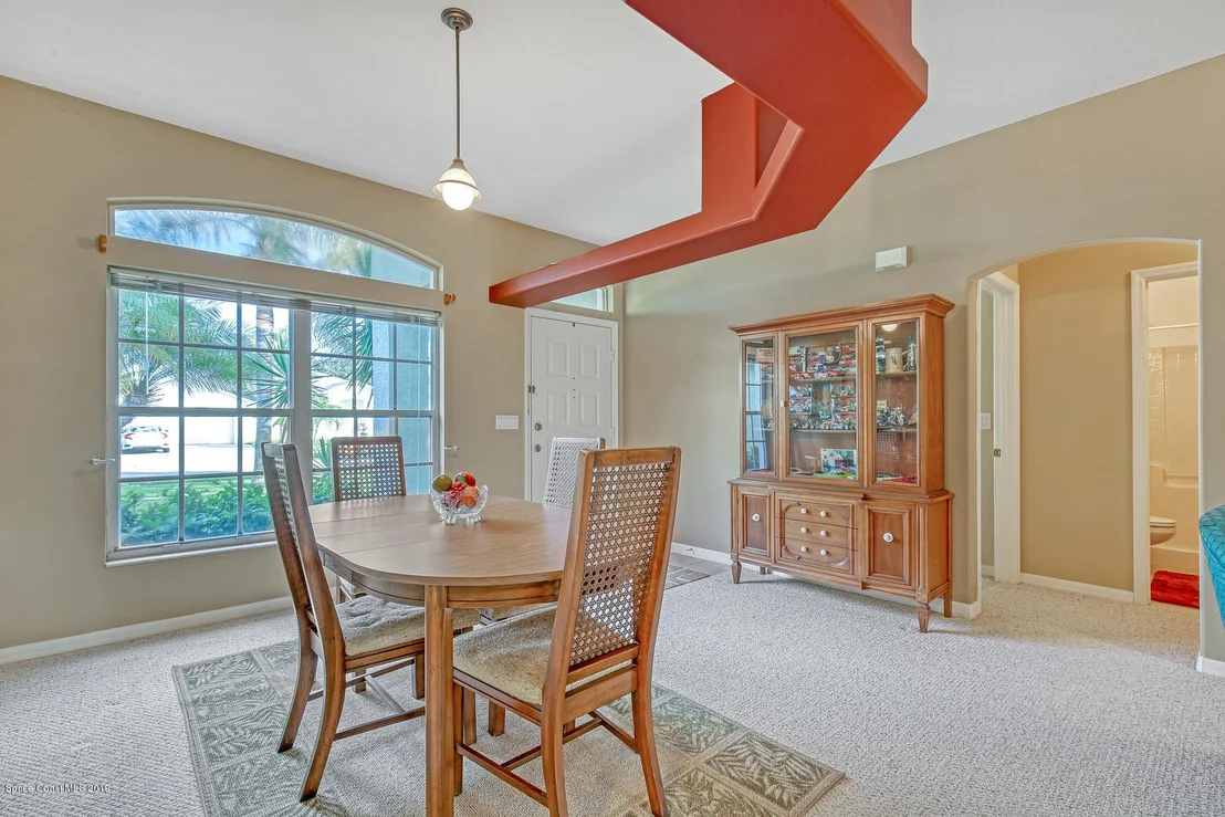 Photo of 832 Del Mar Circle