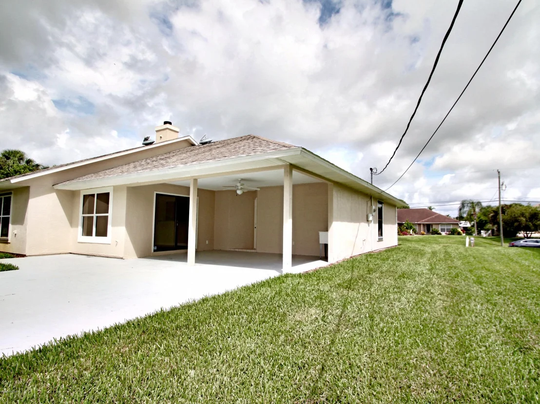 Photo of 422 Joy Haven Drive