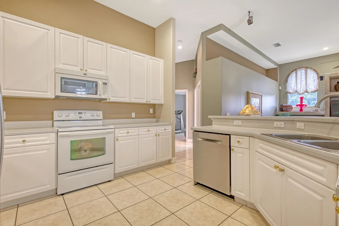 Photo of 703 Peregrine Drive