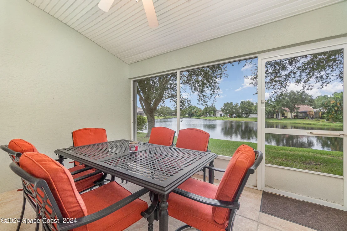 Photo of 2370 Stratford Pointe Drive