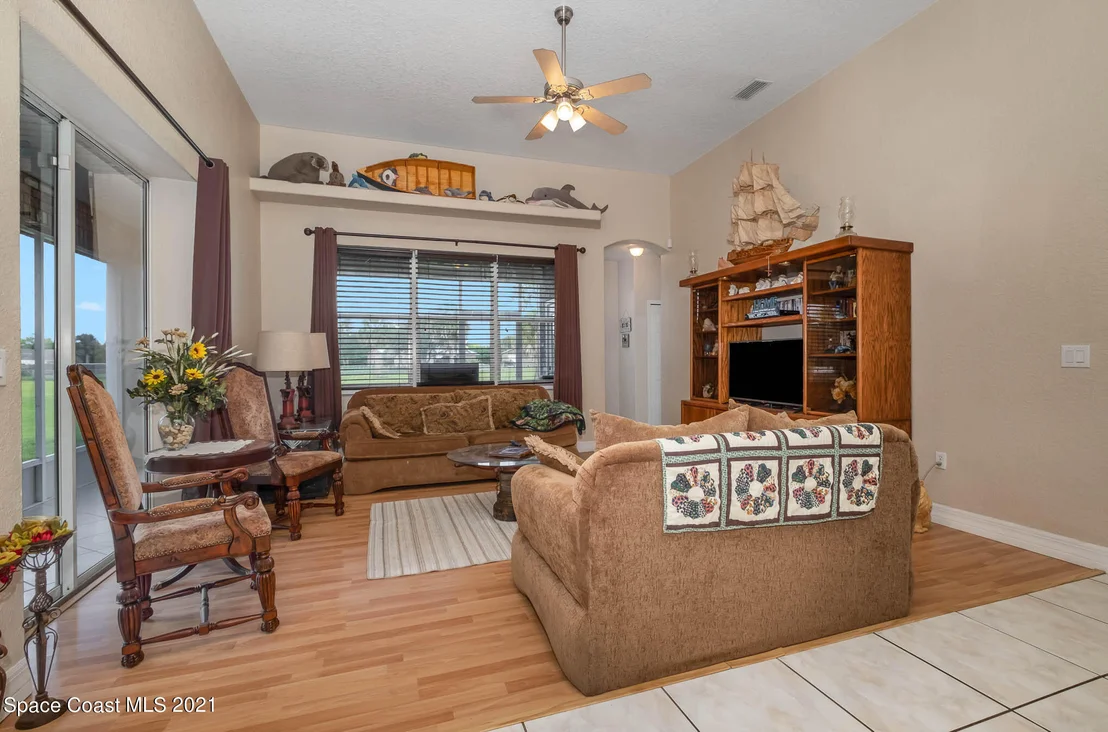 Photo of 4420 Dixie Way