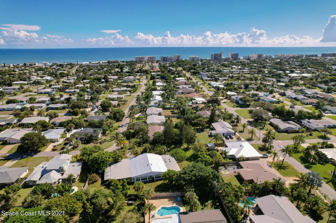 Photo of 2201 Abalone Avenue