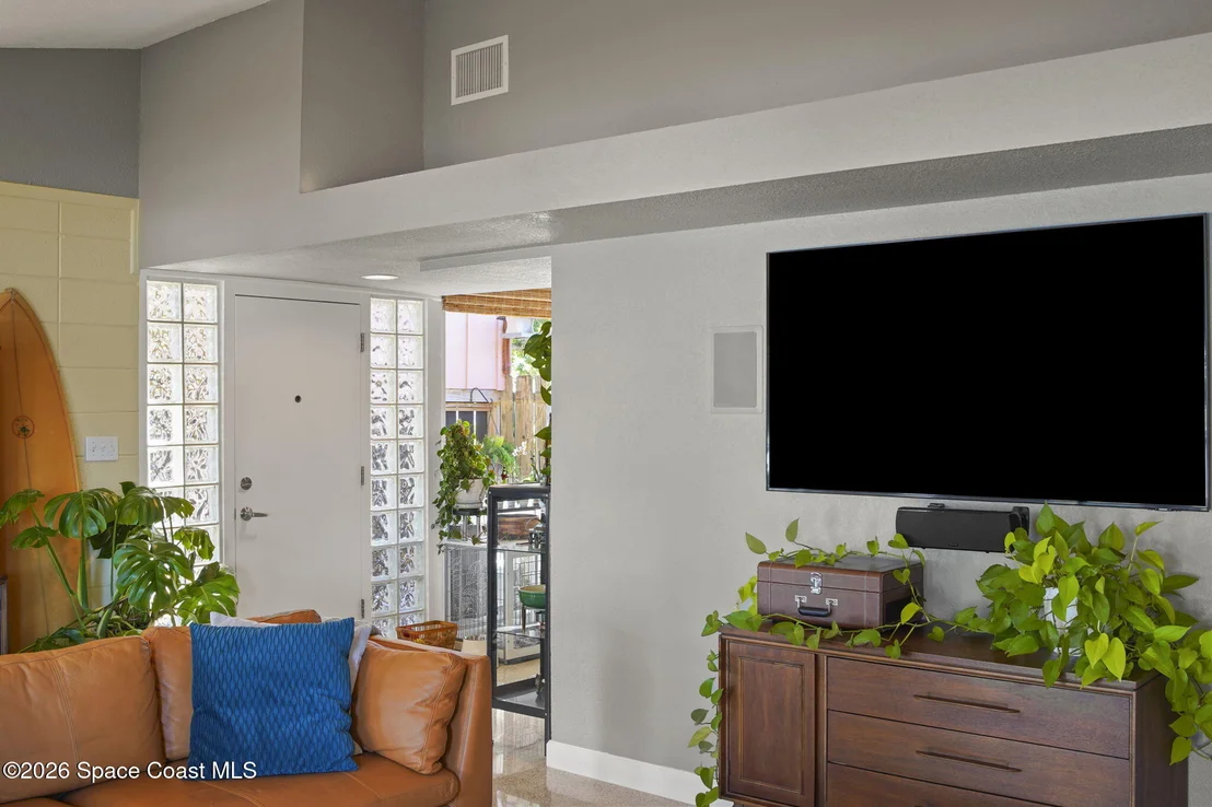 Photo of 514 Cocoa Isles Boulevard