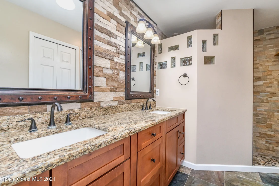 Photo of 759 Conestee Drive