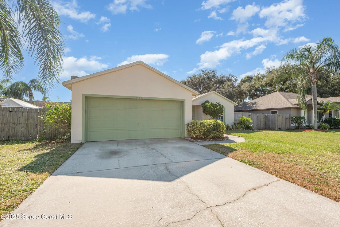 Photo of 1045 Jacaranda Circle