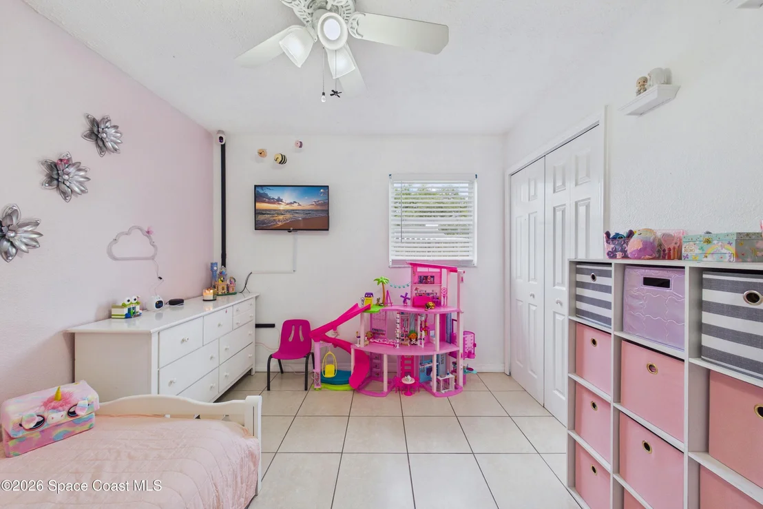 Photo of 2536 Stratford Drive