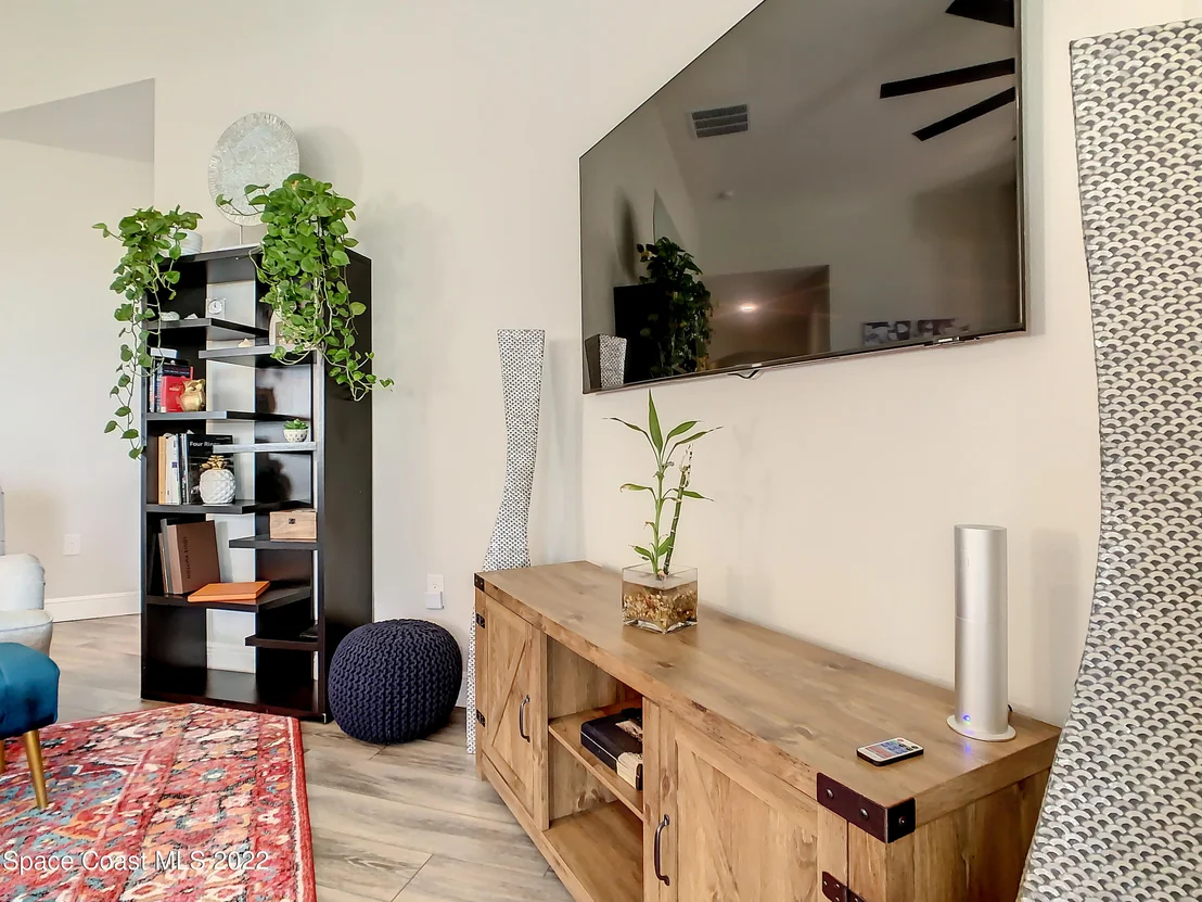 Photo of 8251 Laguna Circle