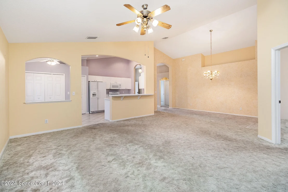 Photo of 2327 Hidden Pine Lane NE