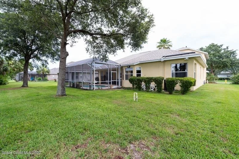 Photo of 1772 Windbrook Drive SE