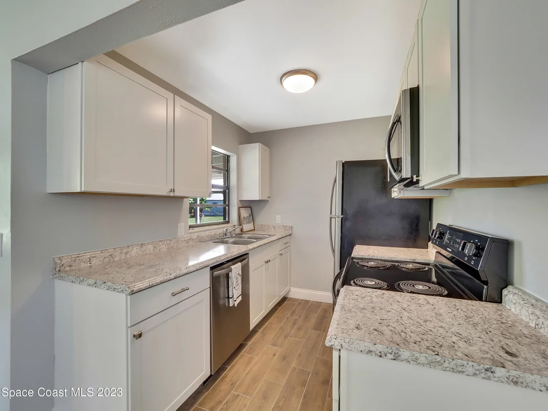 Photo of 2056 Little John Road